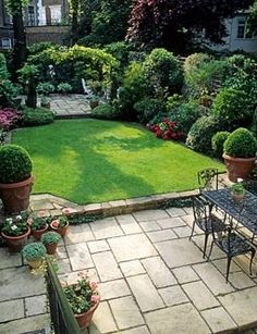 Идеи за вътрешен двор за малки градини