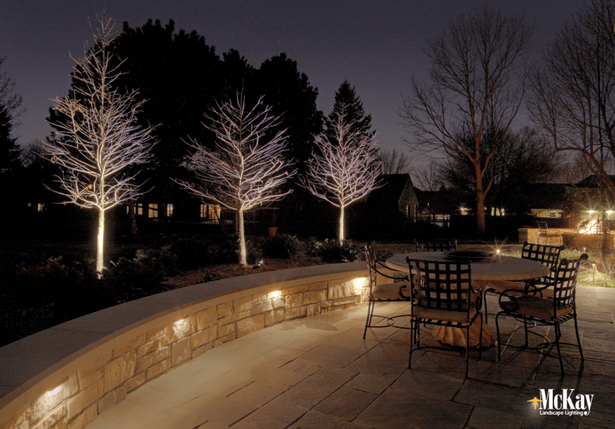 patio-lighting-ideas-20 Идеи за осветление на вътрешния двор