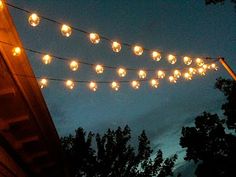 patio-string-light-ideas-31_10 Вътрешен двор низ светлинни идеи