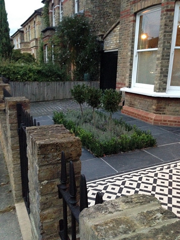 paved-front-garden-designs-31_13 Павиран дизайн на предната градина