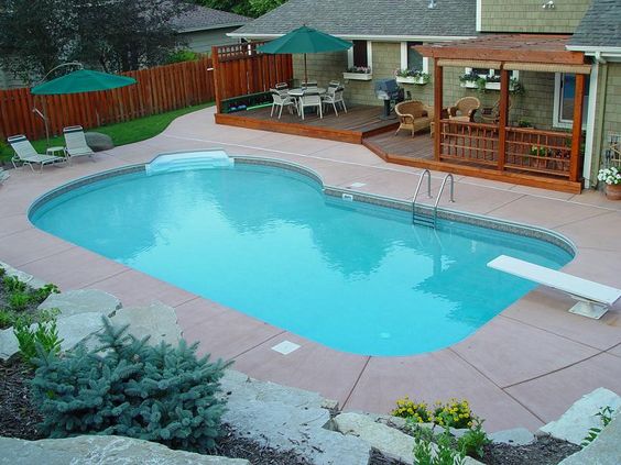 Идеи за басейн за малък заден двор