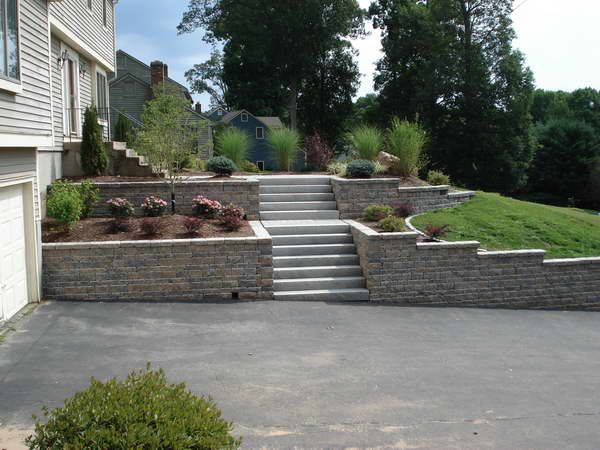 retaining-wall-driveway-ideas-85 Подпорна стена алея идеи