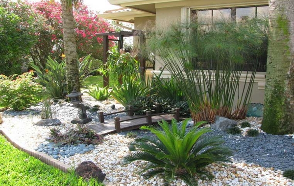 rock-backyard-landscaping-ideas-54_8 Идеи за озеленяване на скален двор