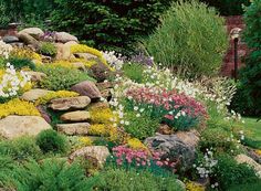 rocks-in-garden-design-44_16 Камъни в дизайна на градината