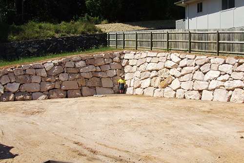 sandstone-retaining-wall-91_19 Пясъчник подпорна стена