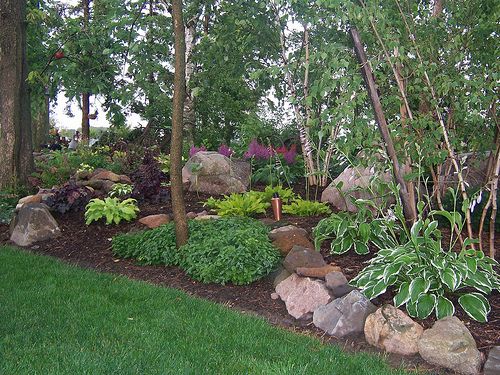 shady-front-yard-landscaping-ideas-55_13 Сенчести идеи за озеленяване на предния двор