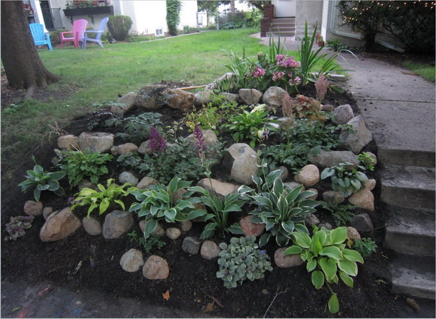 shady-front-yard-landscaping-ideas-55_6 Сенчести идеи за озеленяване на предния двор