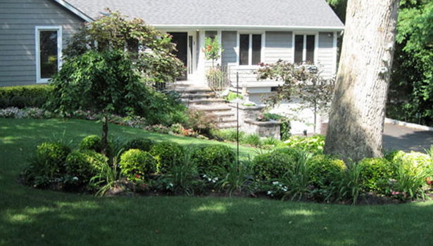 shady-front-yard-landscaping-ideas-55_7 Сенчести идеи за озеленяване на предния двор