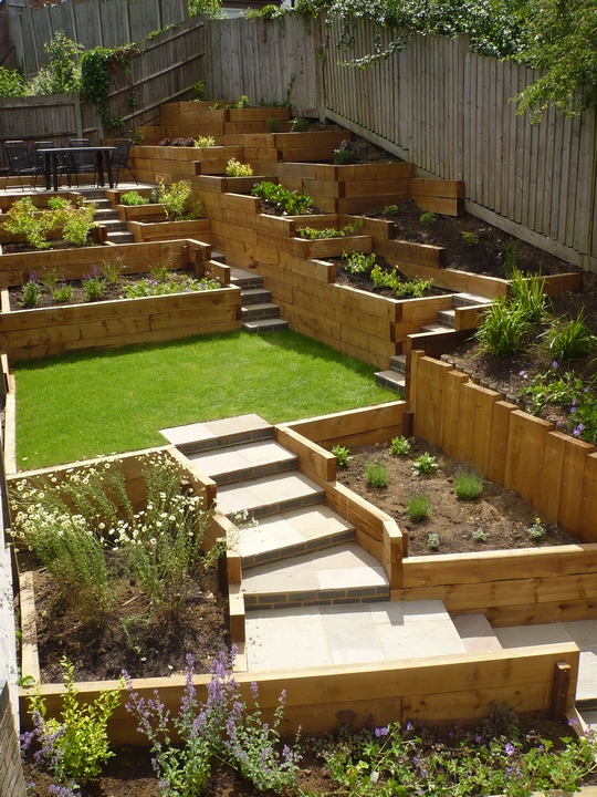 sloped-garden-design-ideas-51_19 Наклонени идеи за градински дизайн