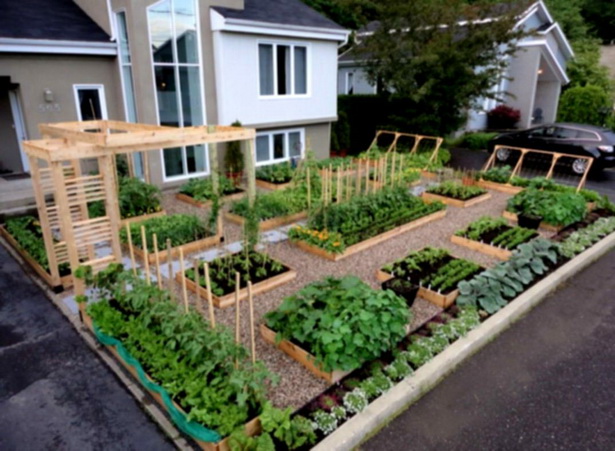 small-backyard-design-ideas-on-a-budget-49 Малки идеи за дизайн на задния двор на бюджет