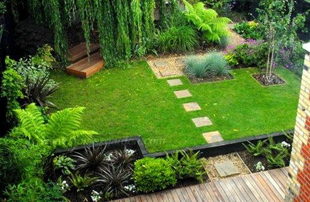 small-backyard-tropical-landscaping-ideas-76_14 Малък заден двор тропически идеи за озеленяване