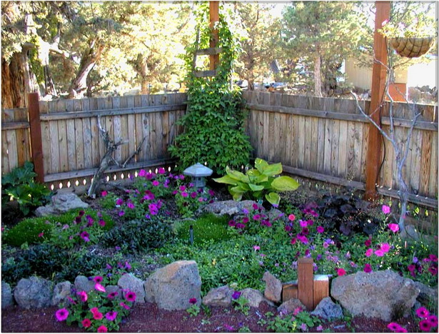 small-corner-garden-design-ideas-12_2 Малки ъглови идеи за градински дизайн