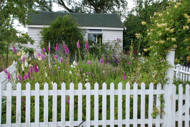 small-cottage-garden-design-ideas-83_12 Малка вила градина дизайн идеи
