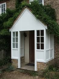 small-enclosed-front-porch-designs-41_8 Малки затворени предна веранда дизайни