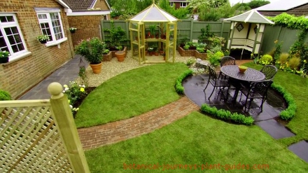 small-fenced-in-backyard-landscaping-ideas-50_16 Малки оградени в задния двор идеи за озеленяване