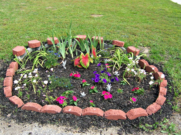 small-flower-bed-designs-51_10 Малки цветни лехи