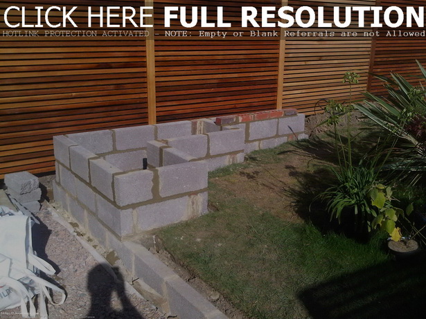 small-garden-wall-designs-74_20 Малки градински стенни дизайни