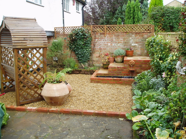 small-home-garden-design-77_18 Дизайн на малка домашна градина