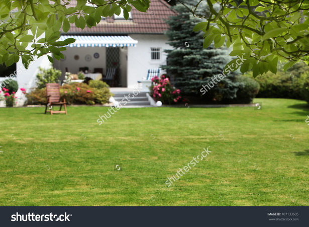 small-house-with-beautiful-garden-33_18 Малка къща с красива градина
