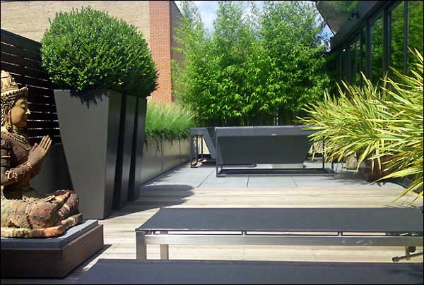 small-patio-garden-design-63_12 Малък вътрешен двор градински дизайн