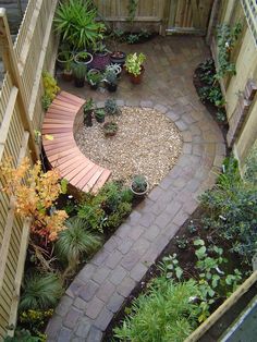 small-space-backyard-landscaping-ideas-75_14 Малки идеи за озеленяване на задния двор