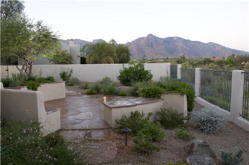 small-yard-desert-landscaping-ideas-44_8 Малък двор пустинни идеи за озеленяване