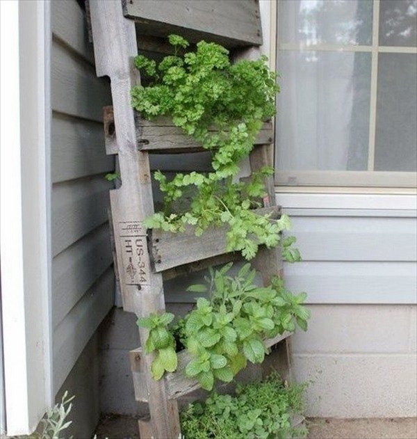 space-saving-garden-ideas-80_4 Идеи за спестяване на пространство в градината