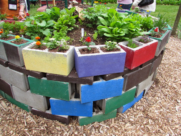 space-saving-garden-ideas-80_9 Идеи за спестяване на пространство в градината
