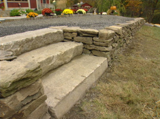 stackable-brick-retaining-wall-45_17 Стифираща тухлена подпорна стена