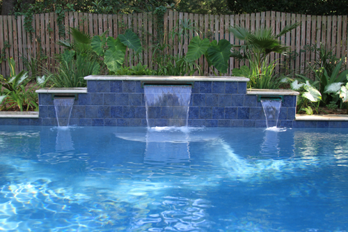 swimming-pool-water-features-77 Характеристики на водата в басейна