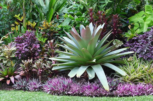 tropical-themed-garden-ideas-97_7 Идеи за тропически тематични градини