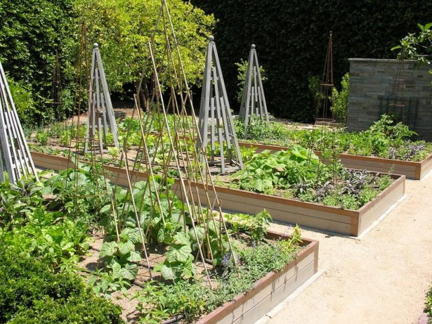 vegetable-garden-edging-40_18 Зеленчукова градина кантиране