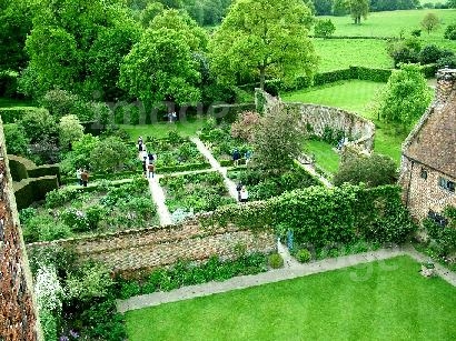 walled-garden-design-ideas-80_15 Идеи за градински дизайн