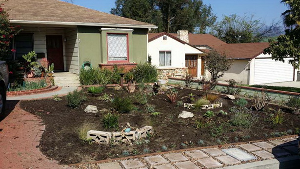 water-wise-front-yard-landscaping-07 Вода мъдър предния двор озеленяване
