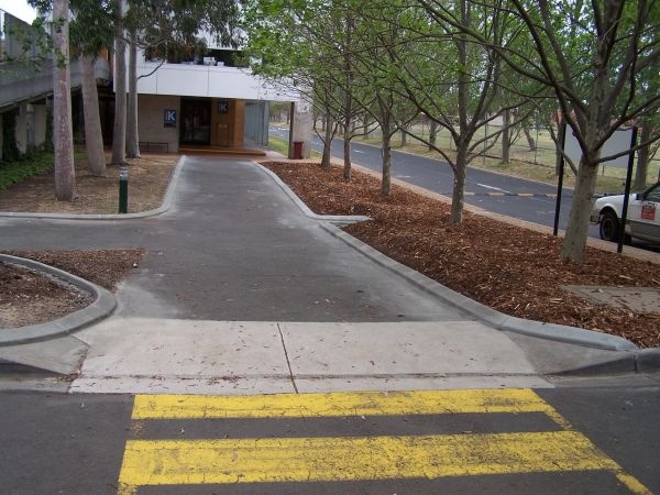 concrete-driveway-border-ideas-82_10 Конкретни идеи за граници на алеята