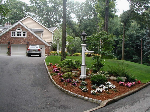 driveway-entrance-landscaping-ideas-75_13 Алеята вход озеленяване идеи