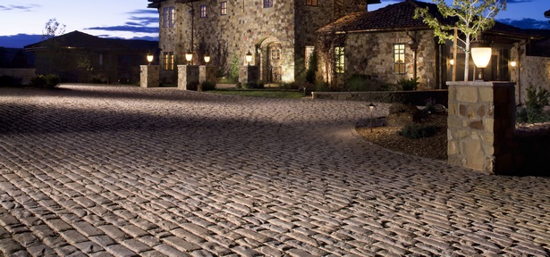 driveway-with-pavers-91_11 Алея с павета