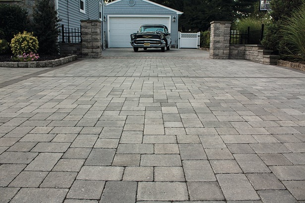 driveway-with-pavers-91_12 Алея с павета