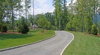 long-driveway-landscaping-ideas-08_13 Дълги идеи за озеленяване на алеята