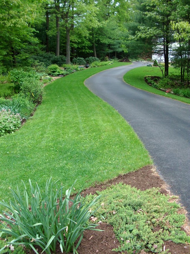 long-driveway-landscaping-ideas-08_8 Дълги идеи за озеленяване на алеята