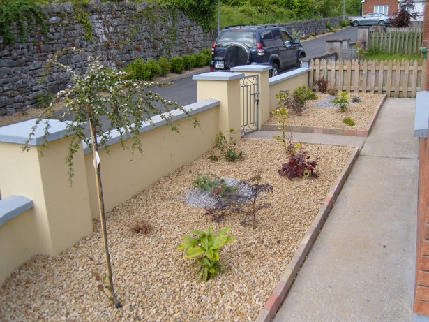 low-maintenance-garden-designs-for-small-gardens-60_20 Ниска поддръжка градински дизайн за малки градини