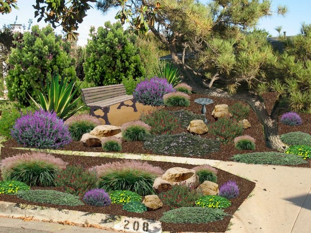 low-water-front-yard-landscaping-ideas-75_10 Идеи за озеленяване на предния двор с ниска вода