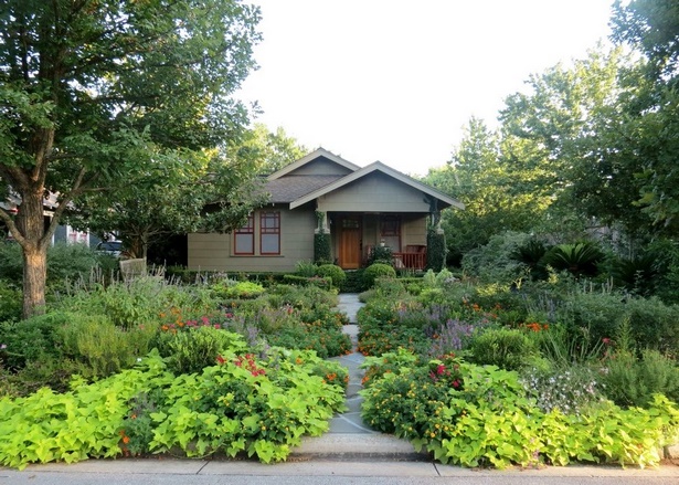 low-water-front-yard-landscaping-ideas-75_12 Идеи за озеленяване на предния двор с ниска вода
