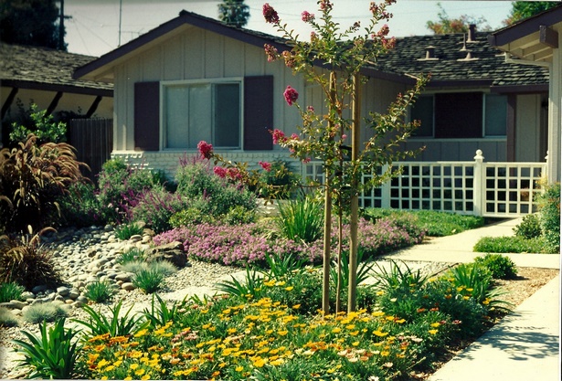 low-water-front-yard-landscaping-ideas-75_3 Идеи за озеленяване на предния двор с ниска вода