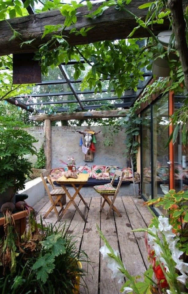 outdoor-garden-ideas-for-small-spaces-92_10 Идеи за външна градина за малки пространства