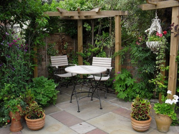 outdoor-small-garden-ideas-90_18 Идеи за външна малка градина
