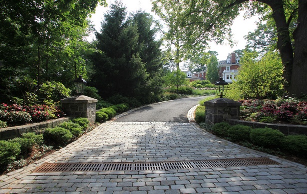 steep-driveway-landscaping-ideas-24_16 Стръмни идеи за озеленяване на алеята