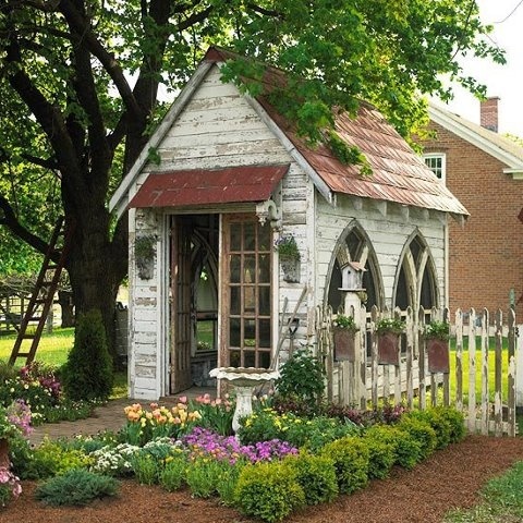 tiny-garden-house-81_5 Малка градинска къща
