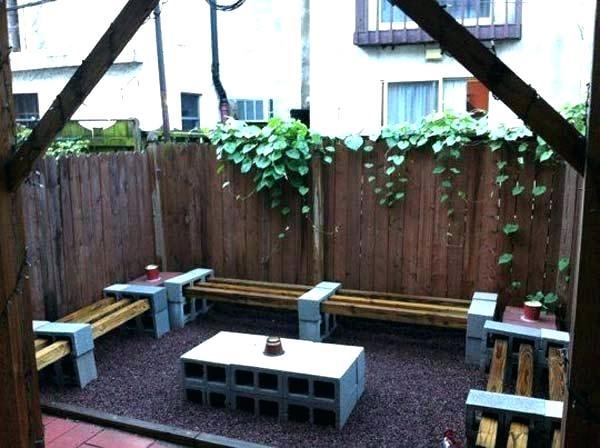 cheap-backyard-seating-area-ideas-61_16 Евтини задния двор кът за сядане идеи