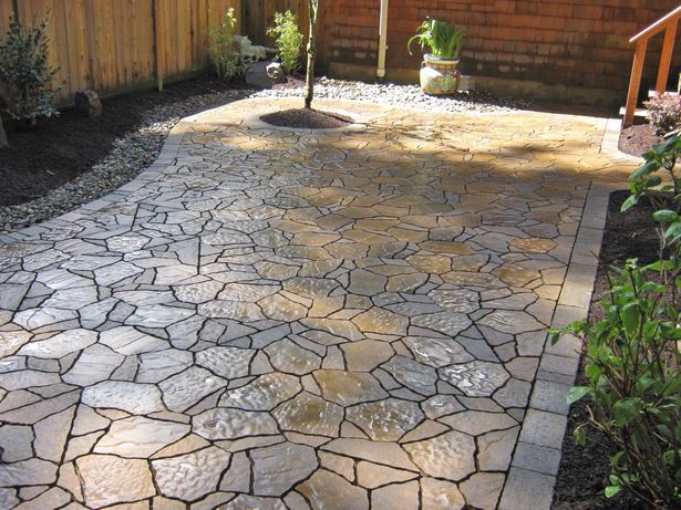 cheap-patio-stone-ideas-51_15 Евтини идеи за вътрешен двор камък